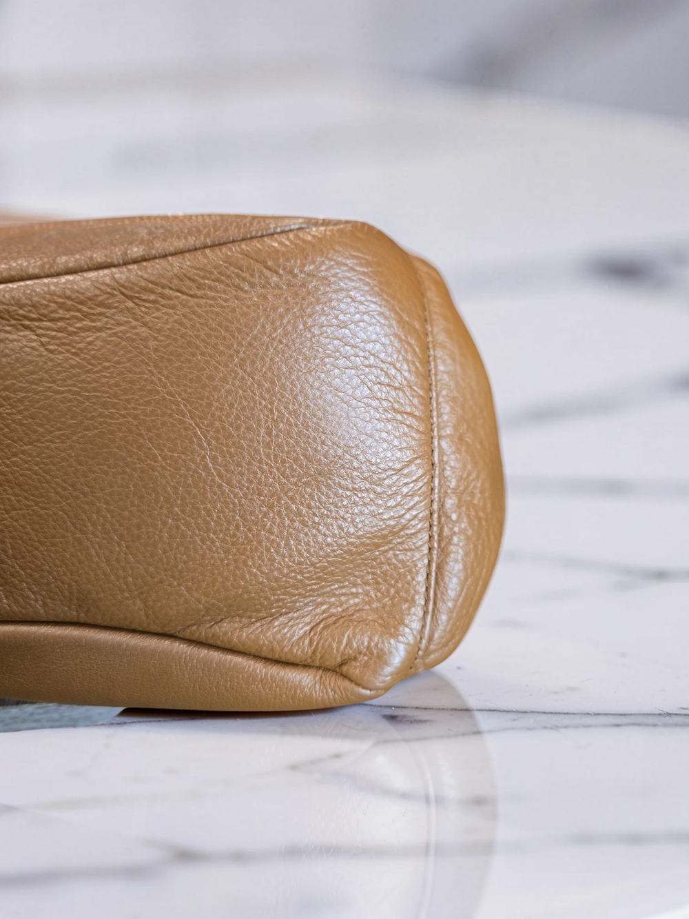 HOBO International Caramel Leather Slouchy Shoulder Bag - Picture 9 of 16